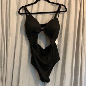 Black cut-out bathing suit